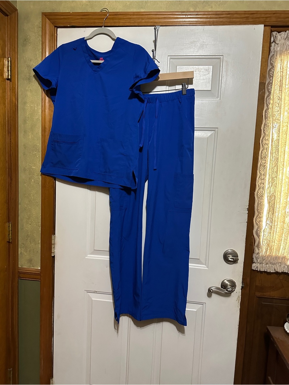 Natural Uniforms Women's Cool Stretch Royal Blue Top and Pants Scrub Set Small